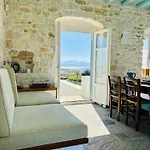 Santa Maria Traditional Stone Appartement